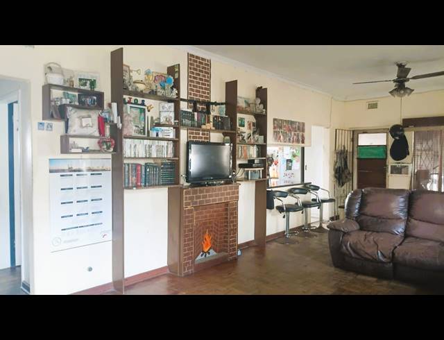 3 BEDROOM HOUSE FOR SALE IN BLUFF